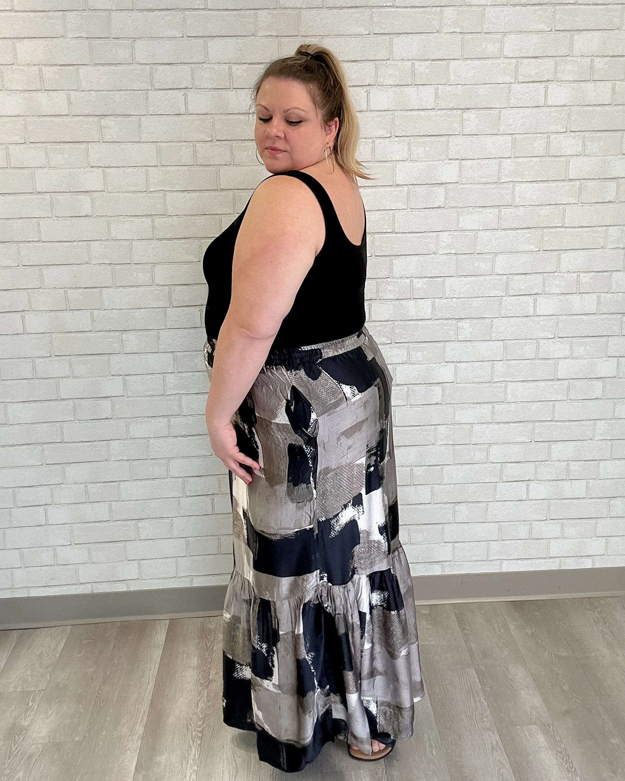 Abstract Greyscale Skirt