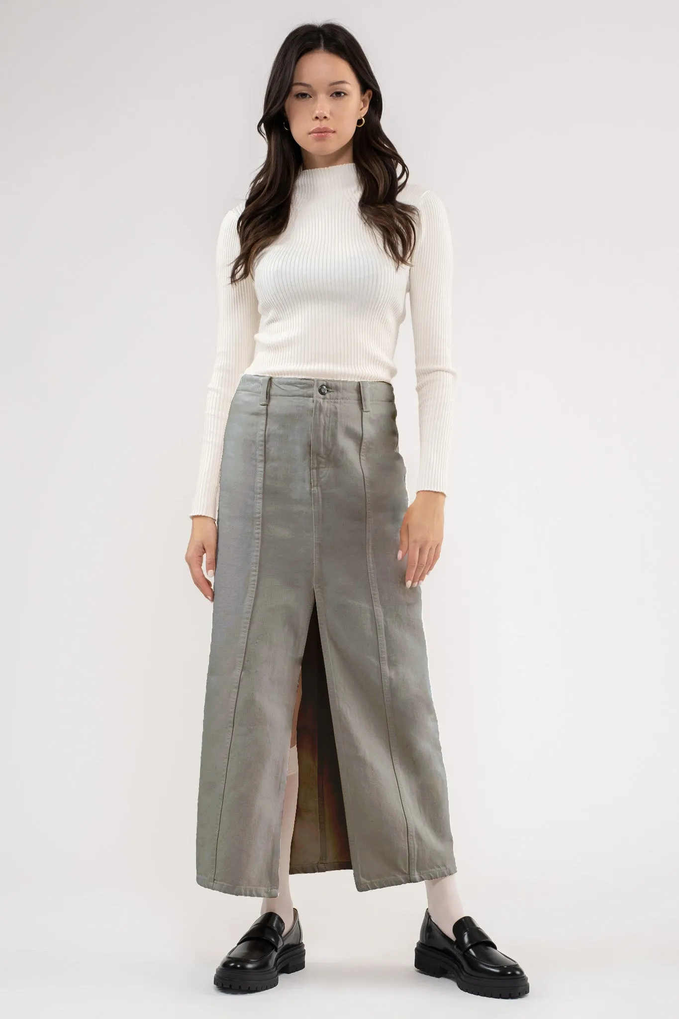FRONT SLIT DENIM MAXI SKIRT
