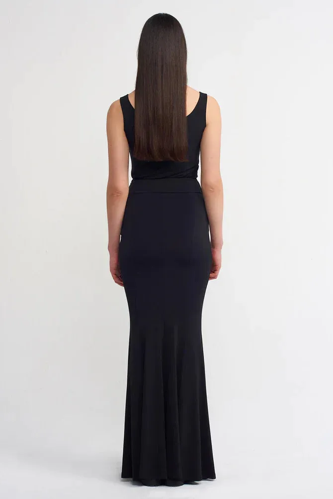 Nu Mermaid Cut Maxi Skirt Black