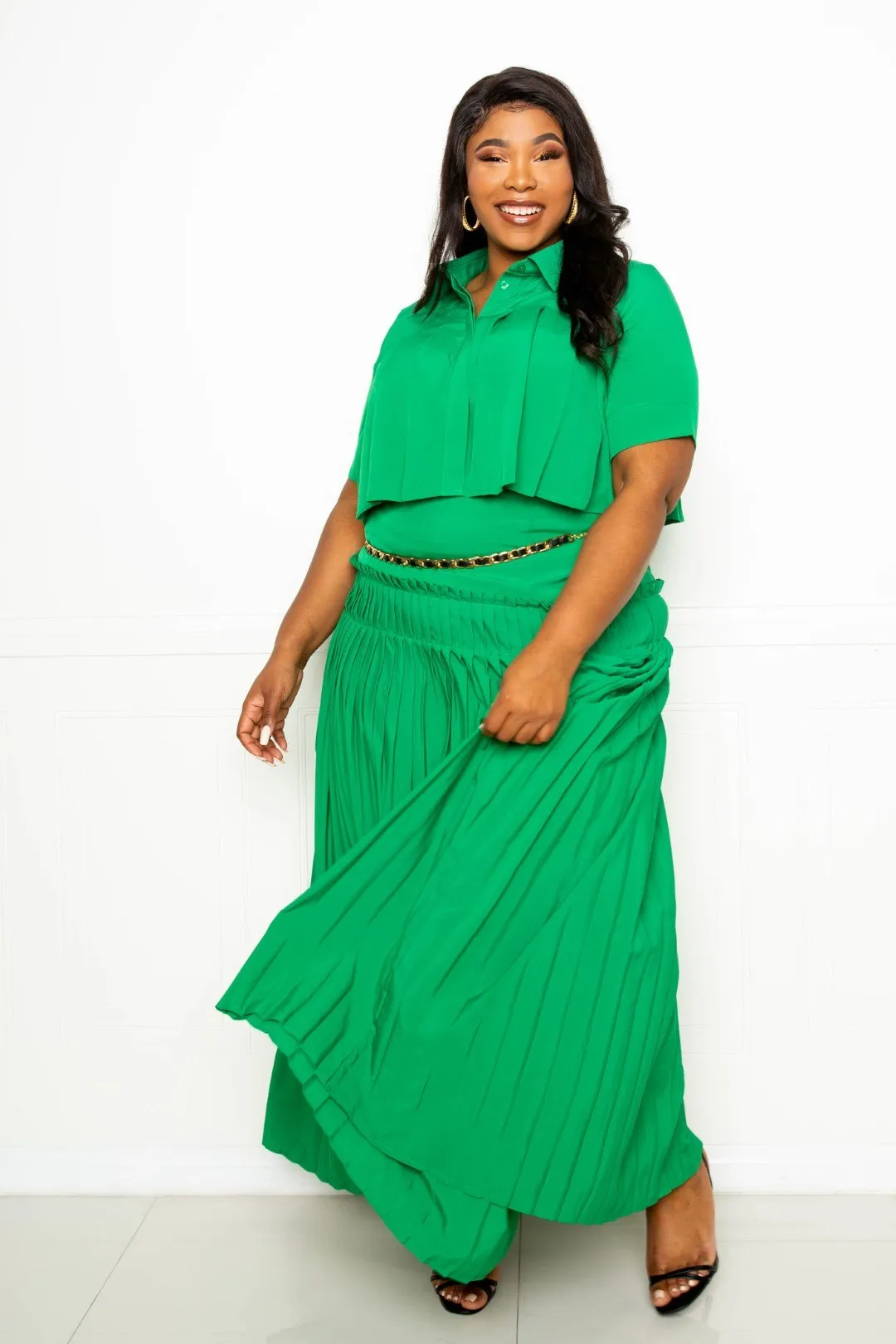 Plus Size 2 piece Green Pleated Cropped Short Sleeve Shirt And Maxi Skirt Set