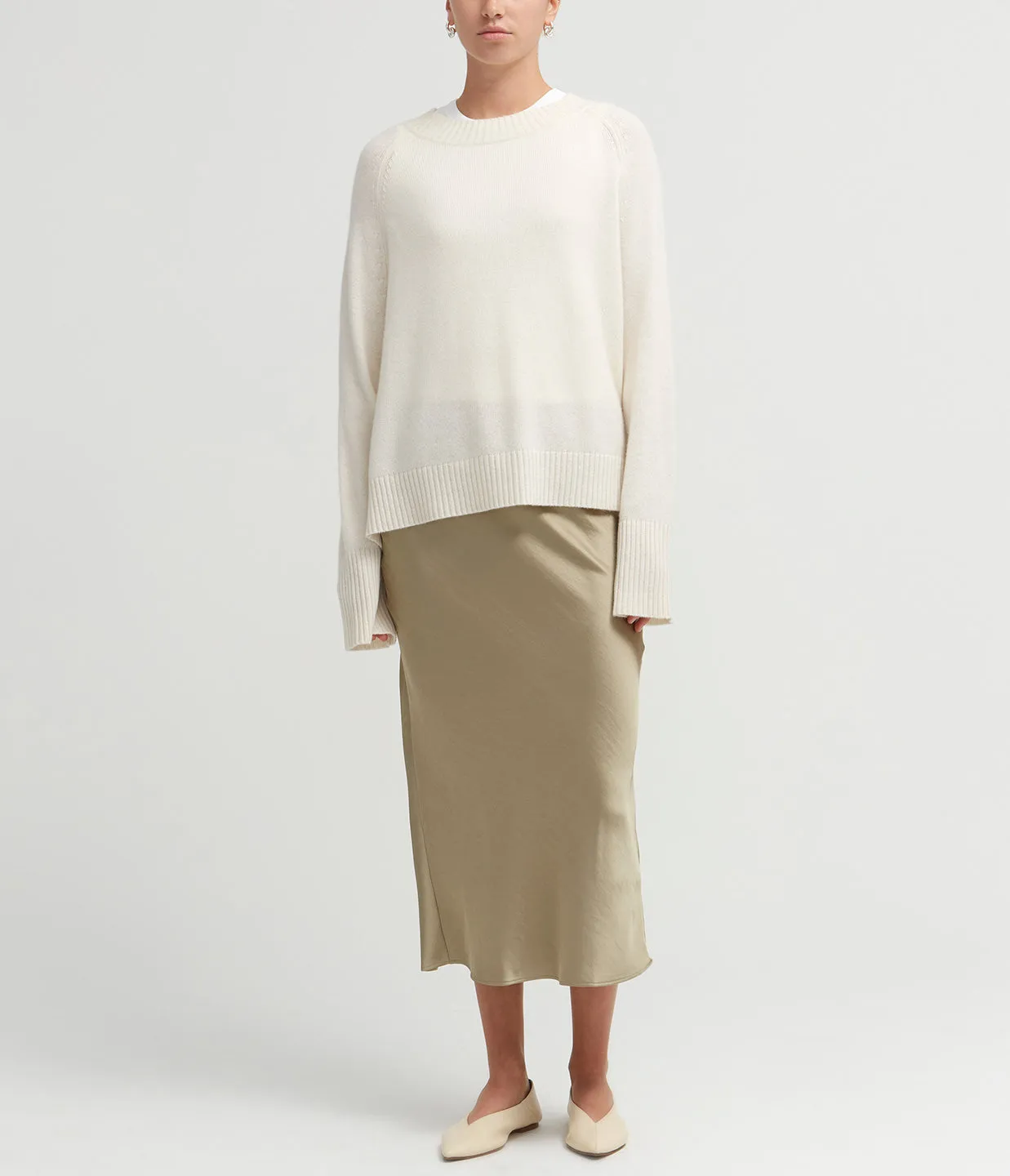 Saagneta Maxi Skirt in Light Olive