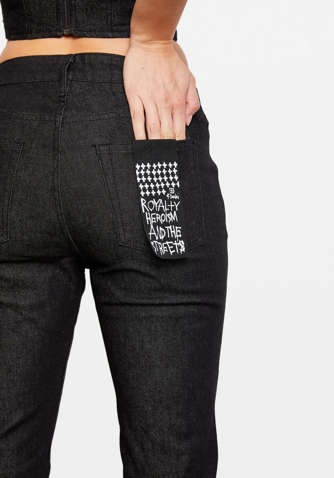 SOHO EBONY LACED