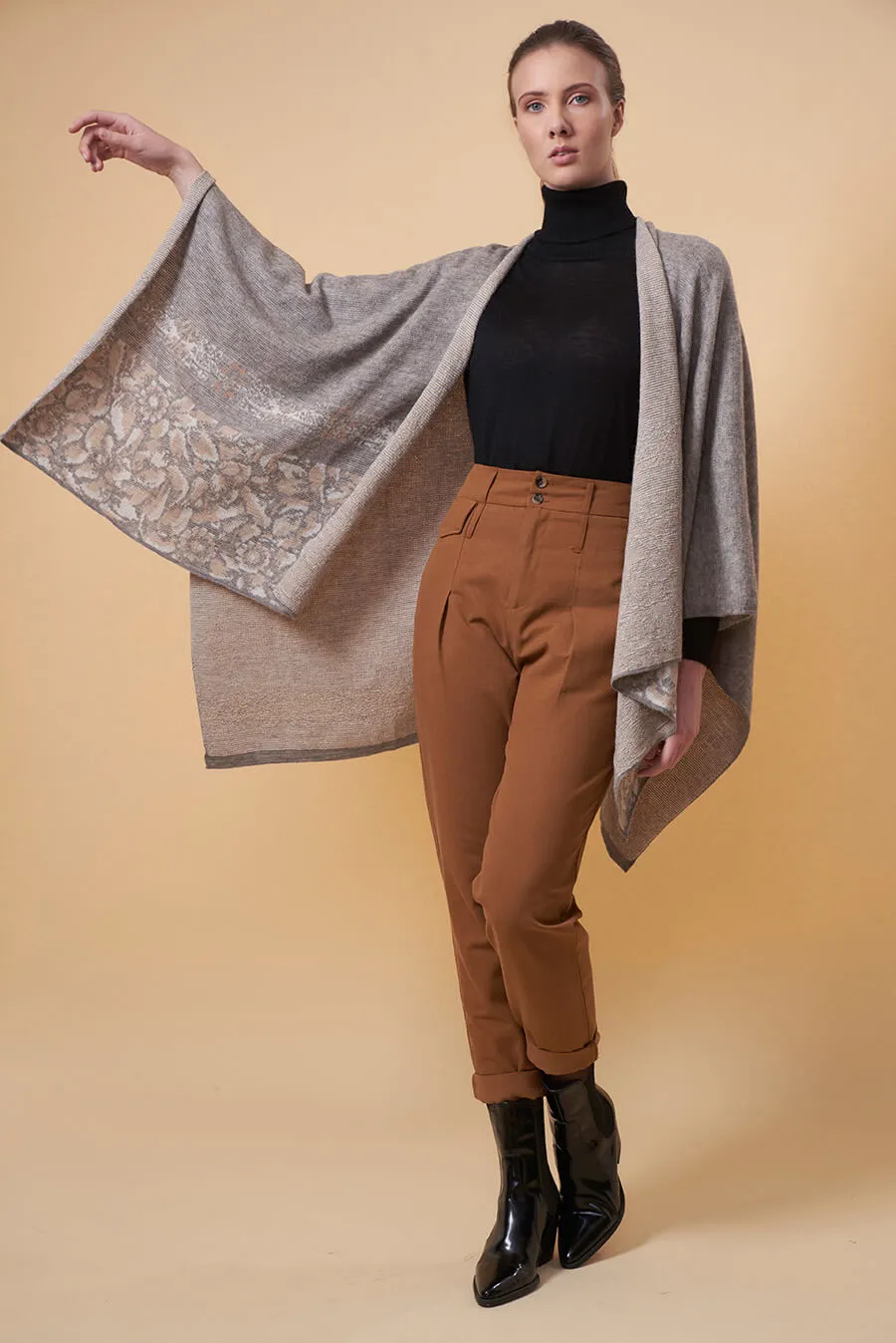 Ultrachic Poncho Baby Alpaca Color Griggio