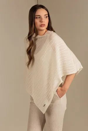 Ustinov Poncho Baby Alpaca Color Ecru