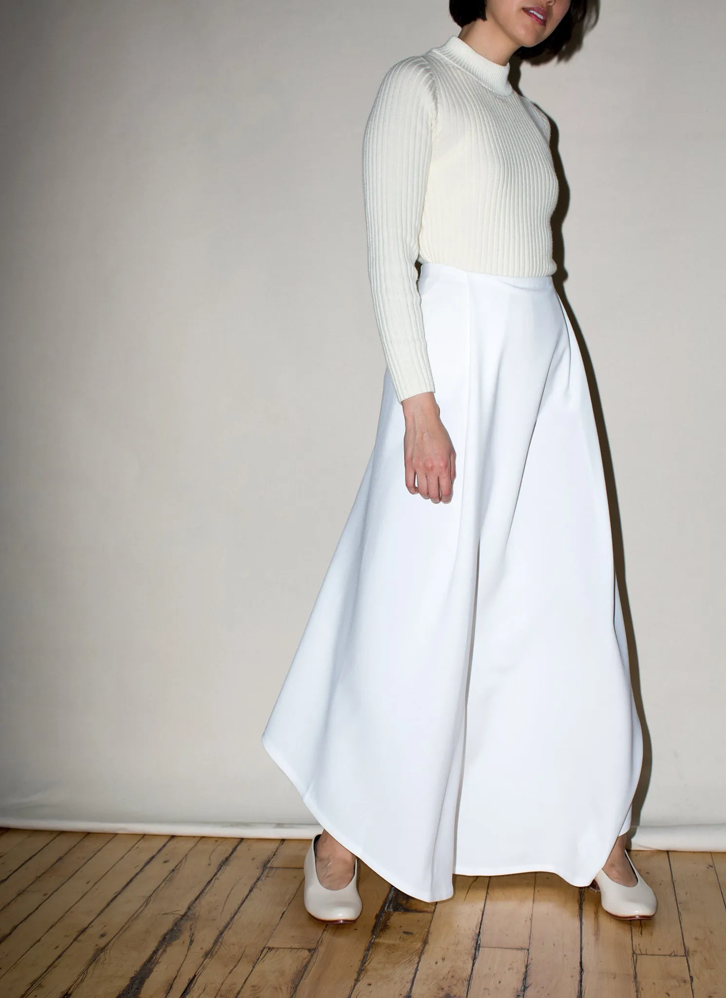 Waterfall Deep Pleated Skirt - White