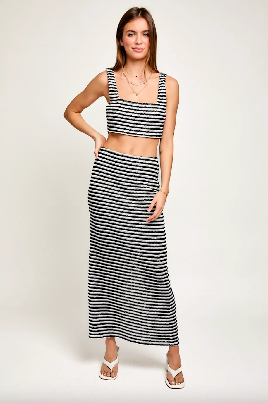 winona square neck crop top